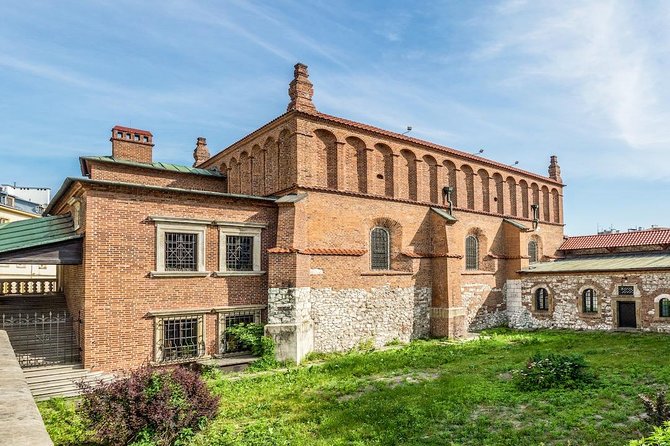 Jewish Quarter Kazimierz Guided Walking Tour in Krakow - Plac Nowy shows modern Kazimierz