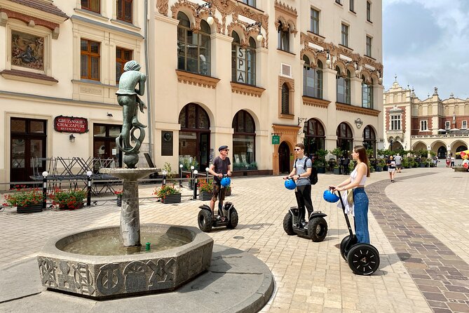 Jewish Quarter (Kazimierz) Segway Tour in Krakow - Returning through Rynek Glowny