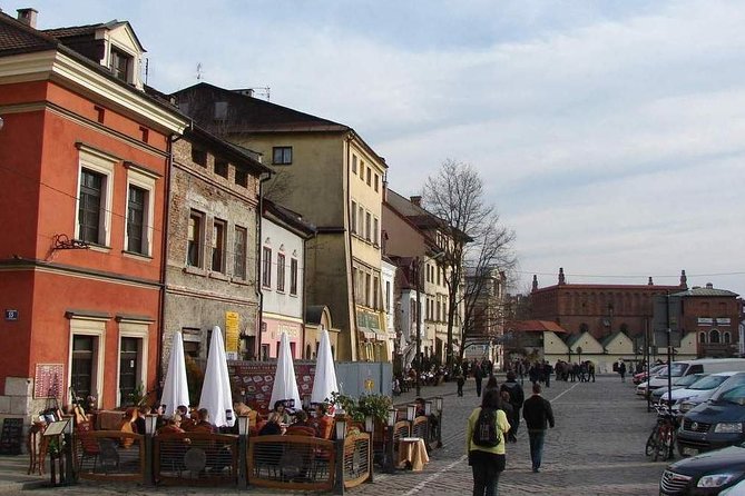 Jewish Quarter, Oskar Schindler's sites and Kraków under Nazi occupation - Szeroka Street and Kraków’s synagogues