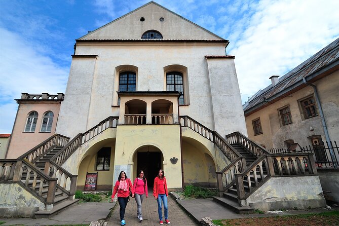 Kazimierz Jewish Quarter of Krakow with Schindler’s Movie Spots - Key points at a glance