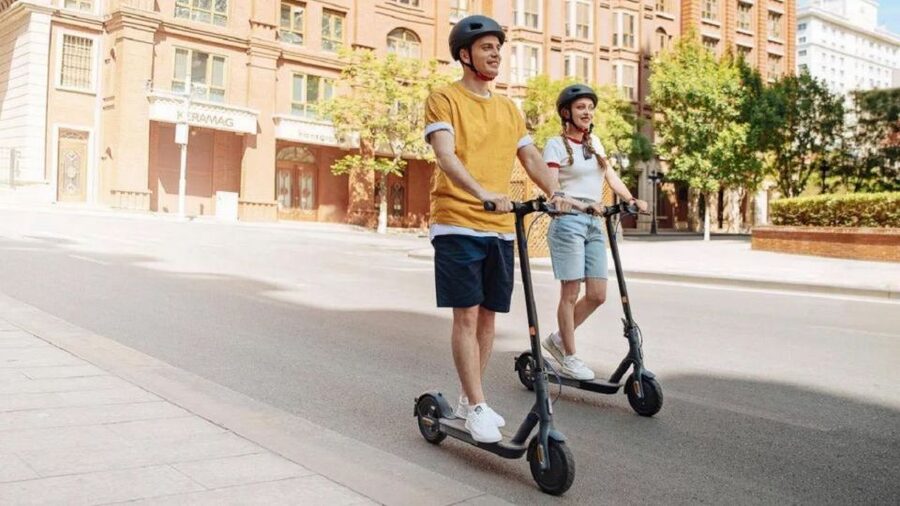 Krakow: 2h Kazimierz (Jewish Quarter) Scooter Tour - Key points to know before booking