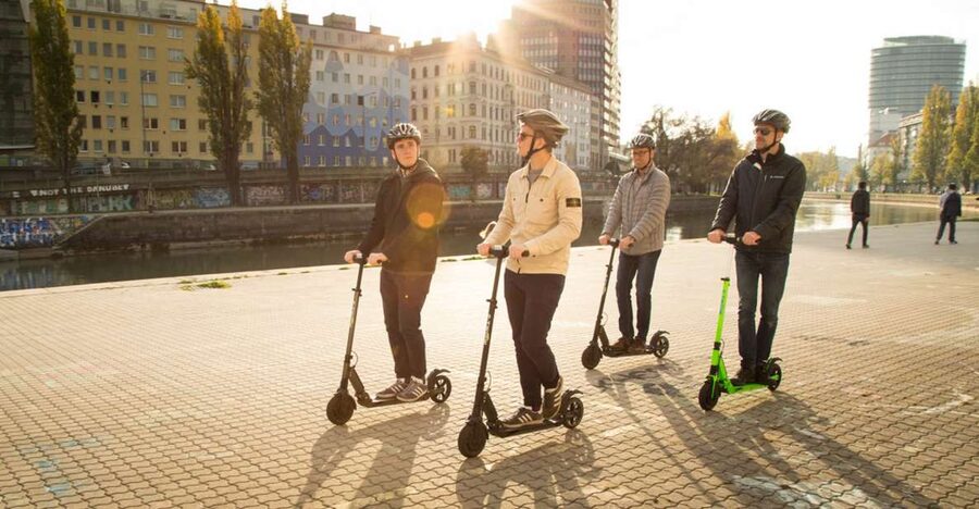 Krakow: 2h Old Town Scooter Tour - Why an e-scooter works well in Krakow