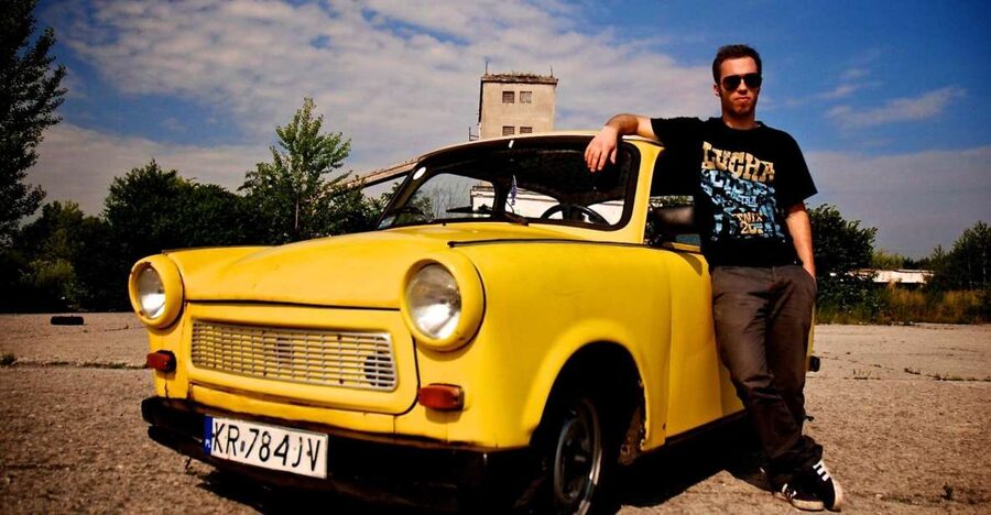Krakow: 3.5-Hour Communism Deluxe Tour by Trabant - Food, vodka, and the old Communist setting