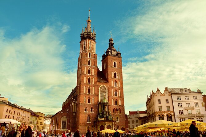 Krakow Airport Exclusive Transfers VIP Service - What happens after your flight lands
