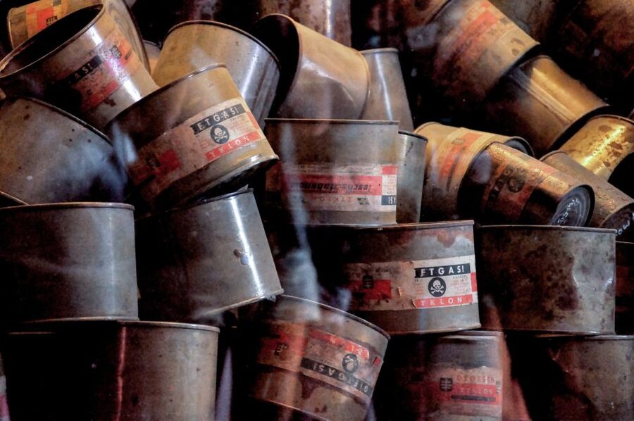 Krakow: Auschwitz-Birkenau Guided Tour Pickup/Lunch Options - Is $200 per person good value?