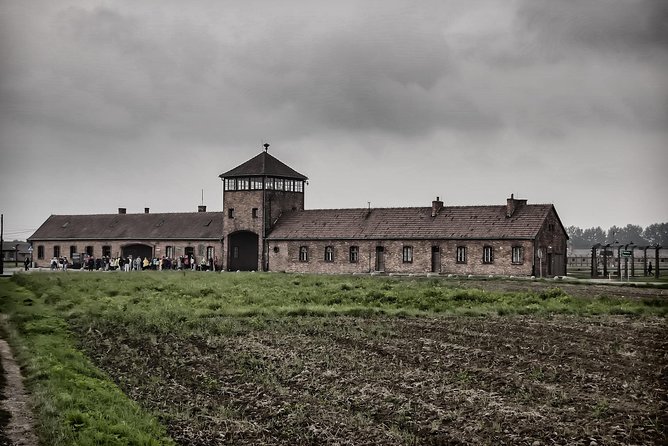 Krakow: Auschwitz-Birkenau Guided Tour with Hotel Transfer - Key Points Before You Book