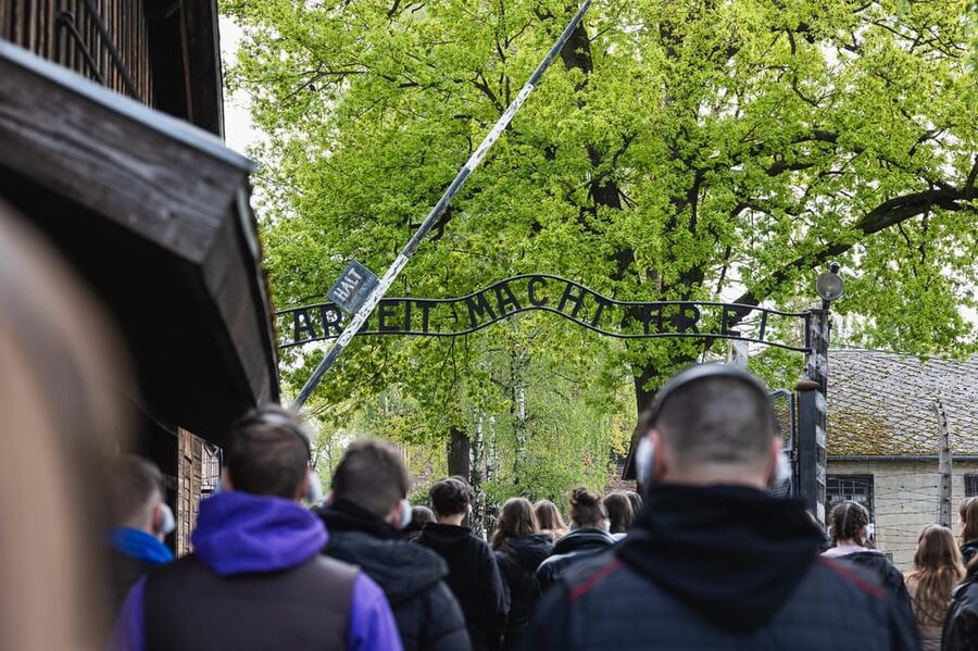Krakow Auschwitz-Birkenau Memorial Guided Tour Meeting Point - Why this Krakow day trip matters