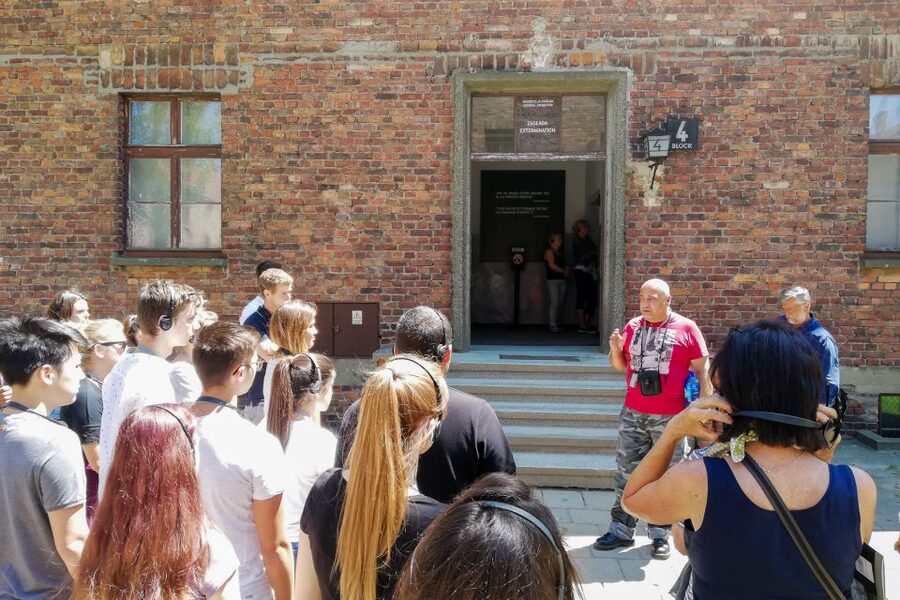 Krakow: Auschwitz Guided Tour with Pickup and Optional Lunch - Is the $54 price good value?