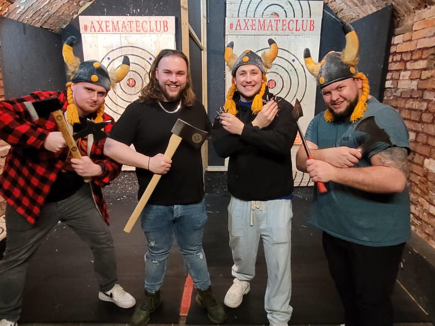 Krakow Axe Mate Club: Axe throwing, Tomahawks. WATL venue! - Entering the ten basement lanes in Kazimierz