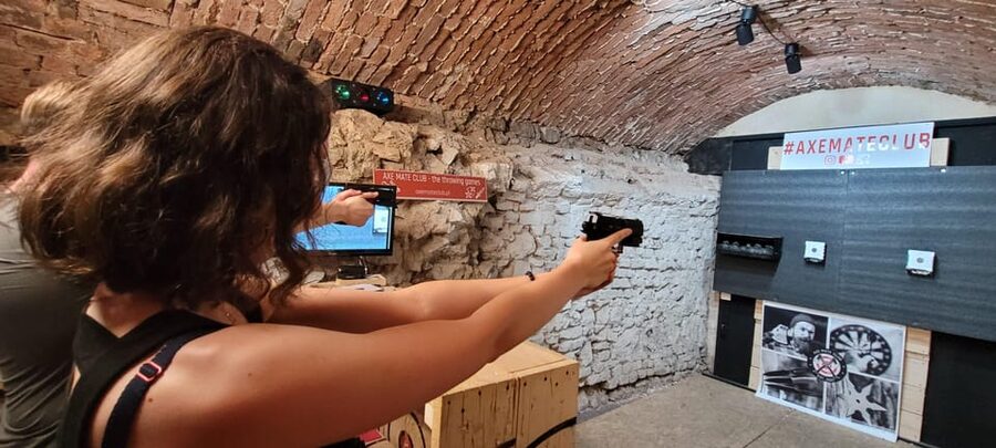 Krakow: Axe Mate Club Shooting Range Entry Ticket - The CZ 75 pistol: recoil without live ammunition