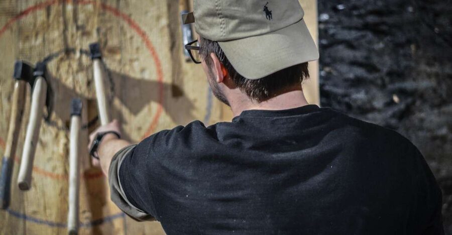 Kraków: Axe-Throwing in Axe Nation, the First Club in Europe - Finding Axe Nation beneath Grodzka 46
