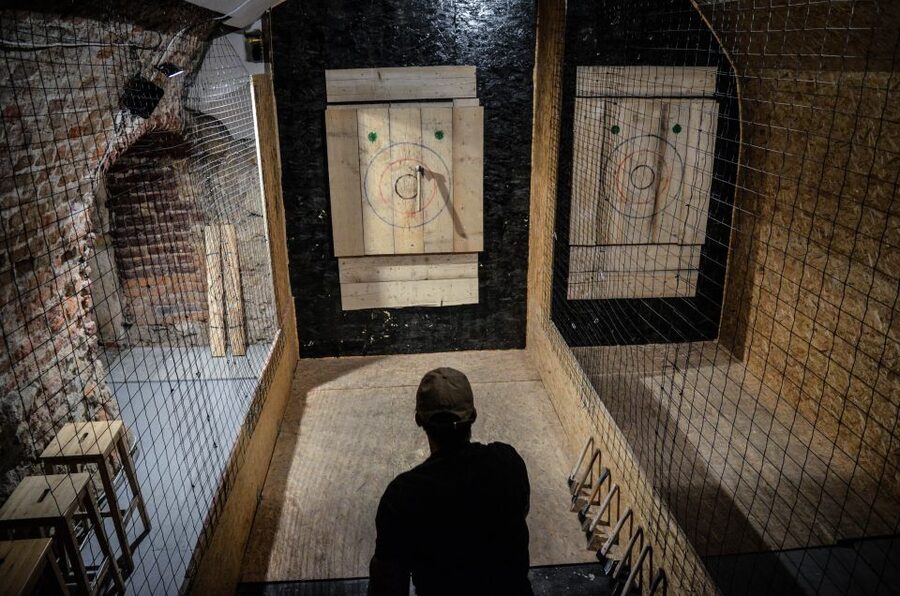Kraków: Axe-Throwing in Axe Nation, the First Club in Europe - The basement bar and the practical finish
