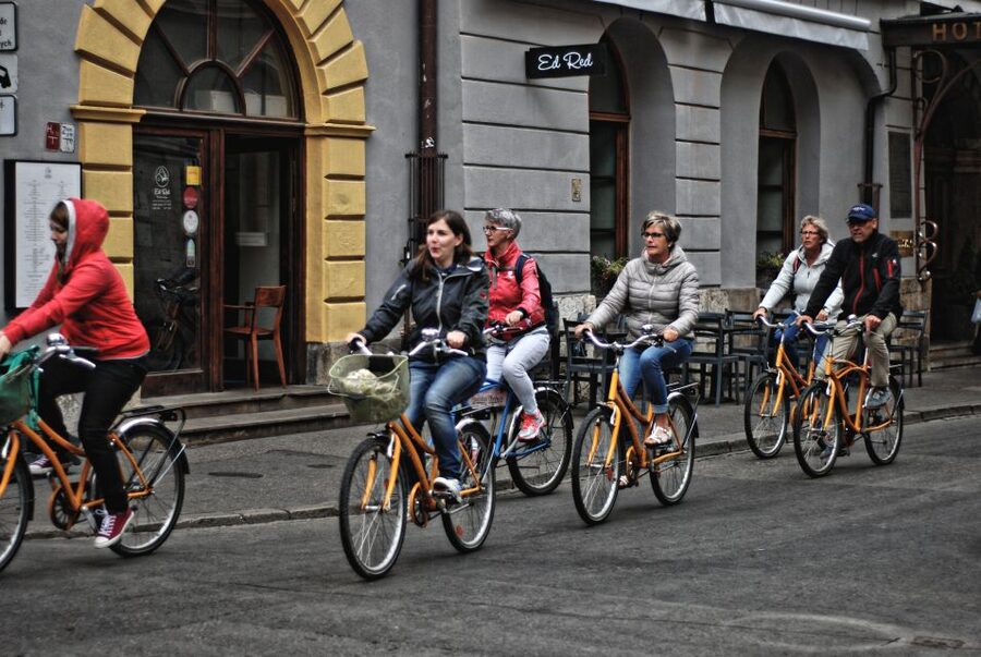 Krakow: Bike Tour of the Old Town, Kazimierz, and the Ghetto - Krakow Old Town, from the square to Planty Park