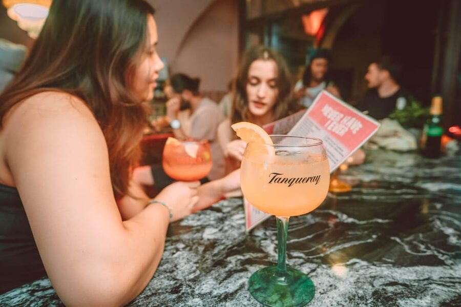 Krakow: Bottomless Brunch with 3-Course Meal and Drinks - Who should book this brunch?