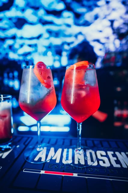Krakow: Bottomless Brunch with 3-Course Meal and Drinks - Finishing with cake