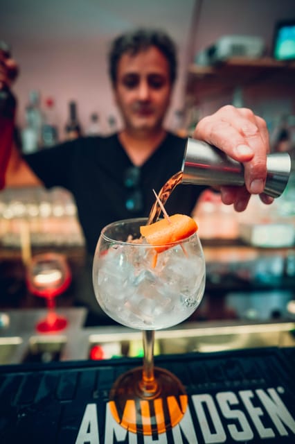 Krakow: Bottomless Brunch with 3-Course Meal and Drinks - Venue changes and timing concerns