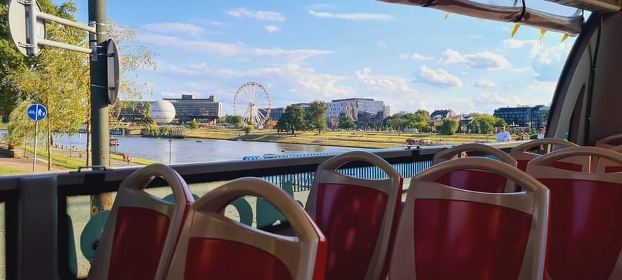 Krakow City SightSeeing hop on hop off bus and city game - What this Krakow combination actually gives you