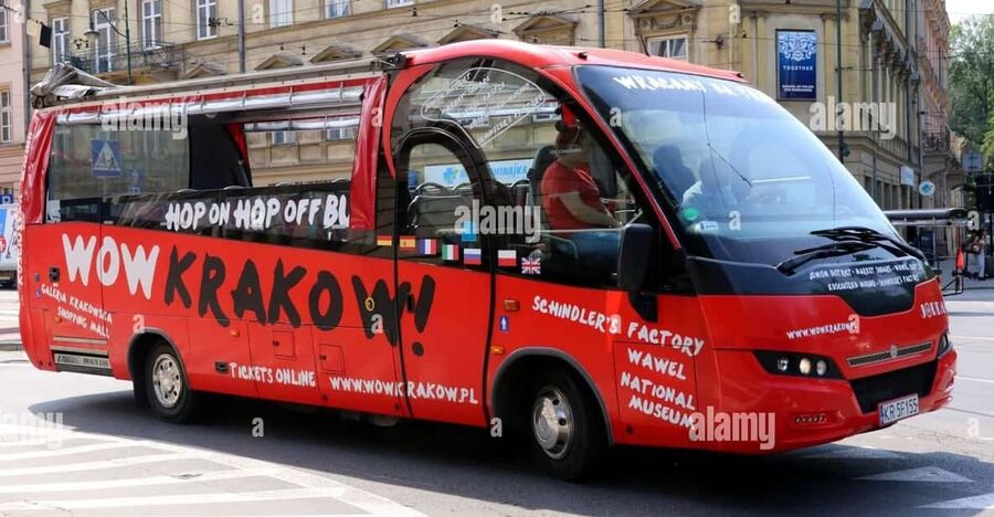 Krakow City SightSeeing hop on hop off bus and city game - The practical issue: finding the pickup point