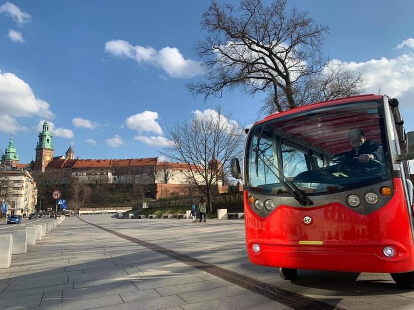 Krakow: City Sightseeing Tour by Shared or Private Golf Cart - Who should book this Krakow ride?