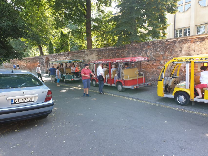 Krakow: City Sightseeing Tour Eco Electric Buggy Golf Cart - The final stop at St. Joseph’s Church