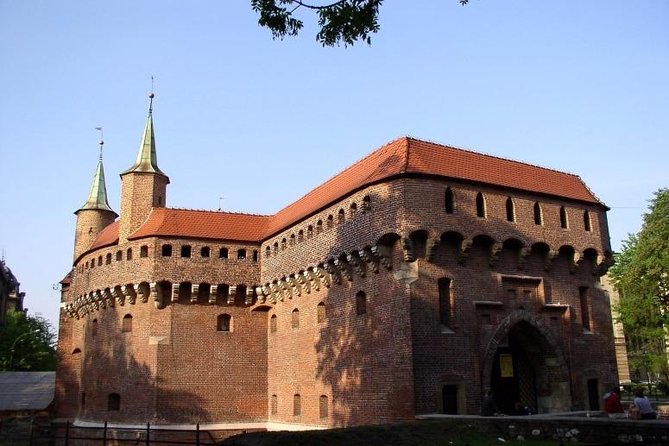 Krakow city tour by electric car - Who will enjoy this tour most