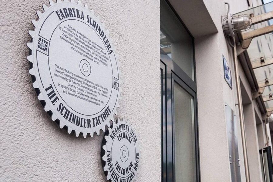 Krakow: City Tour Golf Cart & Schindler's Factory Guide Tour - Key points to know before booking