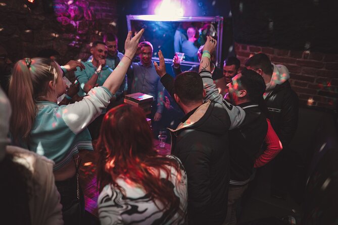 Krakow Club Crawl with 1 Hour Free Alcohol & Free VIP Entrance - What the guides add to the experience