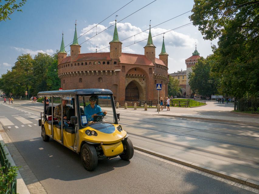 Krakow: E-Car City Tour - Audio guide choices and the English-speaking driver