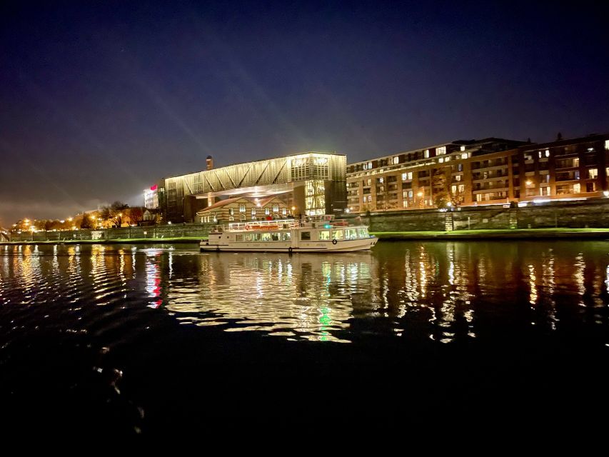 Krakow: Evening Cruise with a Glass of Wine - Key points to know before booking