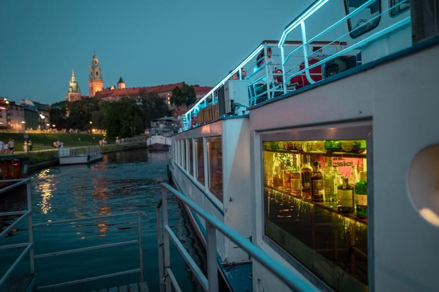 Kraków: Evening or Night River Cruise - Key things to know before you go