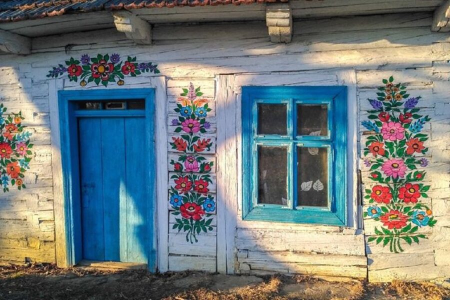 Krakow: Guided Day Tour of Zalipie Village & Museum Entry - Food is the main practical weakness