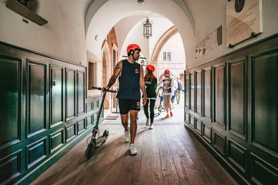 Krakow: Guided E-Scooter City Tour with Food Tastings - Kazimierz, the Old Synagogue, and Plac Nowy