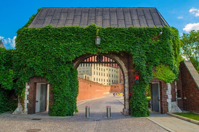 Krakow: Guided Tour of Wawel Castle & Cathedral - Why Wawel deserves a place on your Krakow schedule