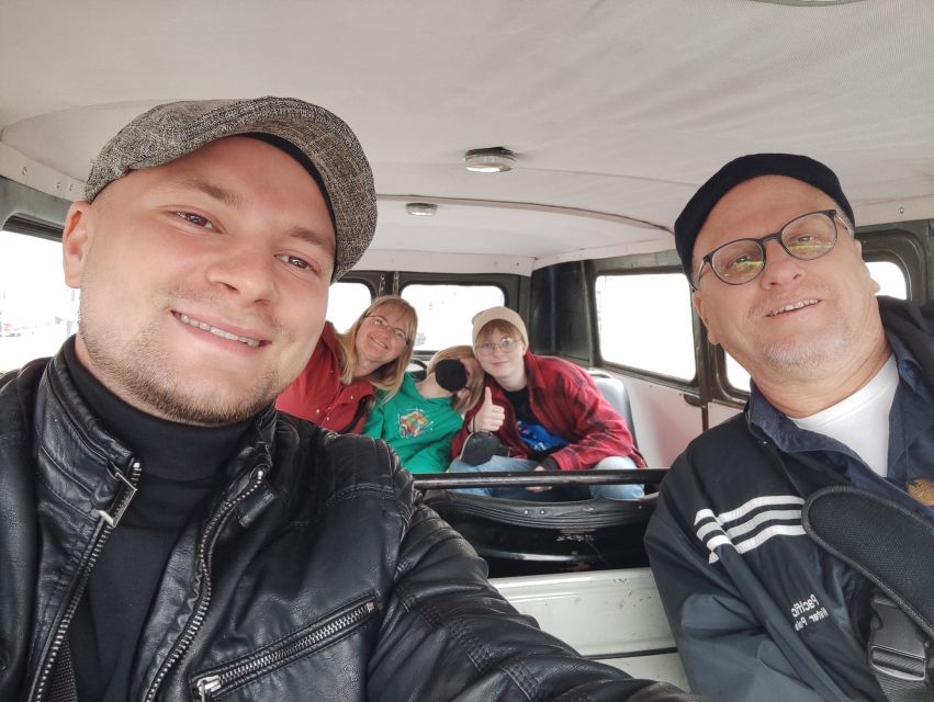 Krakow: Guided Tour to Nowa Huta on Commie Retro Van - What the Guide Adds
