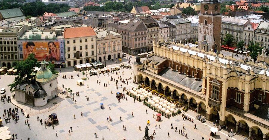 Krakow: Highlights of Old & New Town Private Walking Tour - Starting at Barbakan Krakowski and Little Market Square