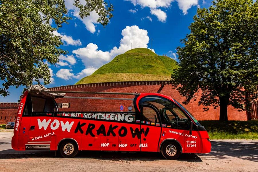 Krakow: Hop-On Hop-Off Bus Tour - Stops 6 and 7: Bagatela Theatre and Wawel Castle