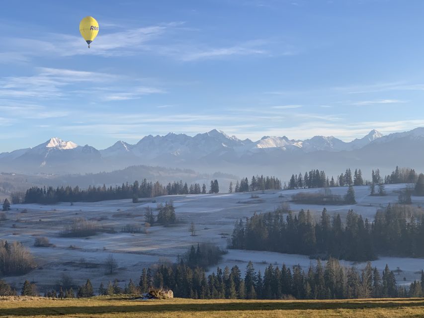Kraków: Hot Air Balloon Flight with Champagne - The private-group advantage, and its price