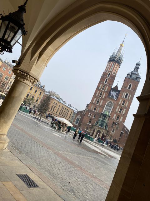 Kraków in a nutshell - walking tour - Starting at the ZeeTour office