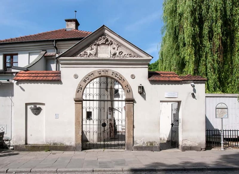 Krakow Jewish District Tour in a Small Group - Schindler’s List locations in the old quarter