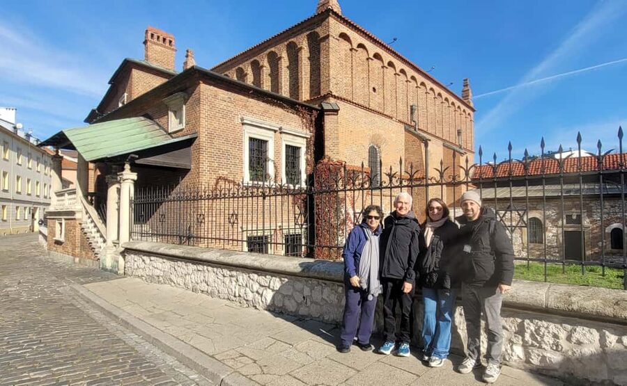 Krakow Jewish District Tour in a Small Group - Ghetto Heroes Square and the Eagle Pharmacy