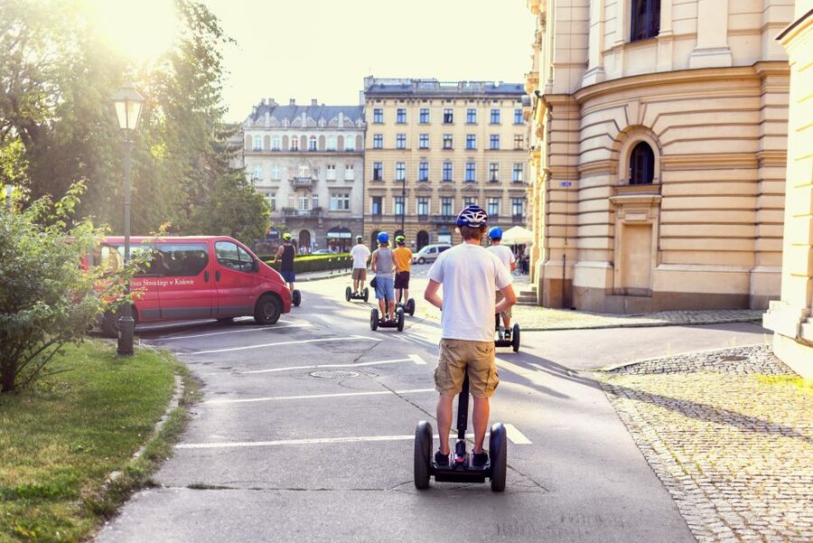 Krakow: Jewish Quarter Segway Tour - Churches, the River, and Difficult History