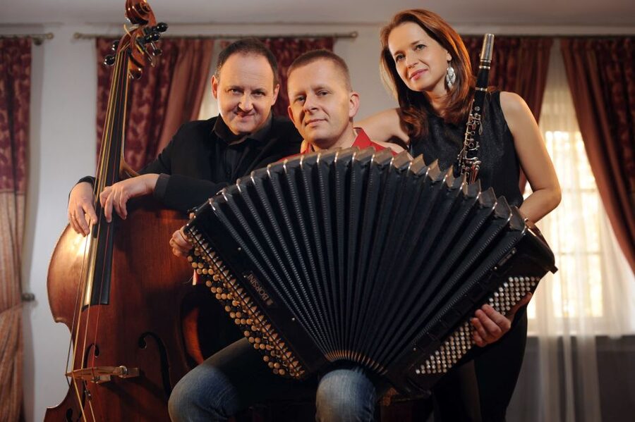 Krakow: Jewish-Style Klezmer Music Concert - Timing, arrival, and practical planning