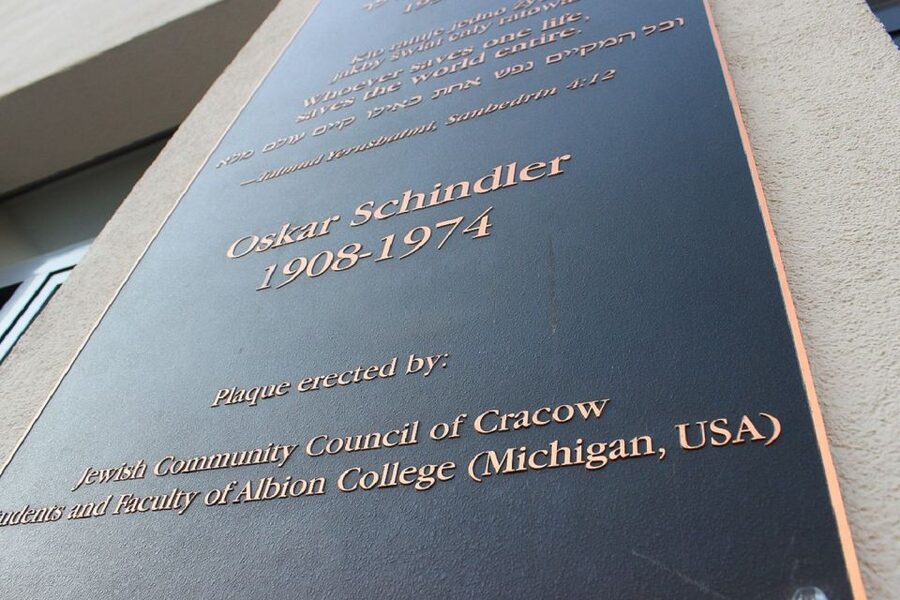 Krakow: Kazimierz by Golf Cart and Schindler's Factory Tour - Is $80 a fair price?