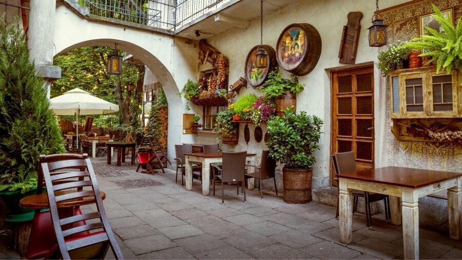 Krakow: Kazimierz Jewish District Private Guided Tour - Key points to know before you go