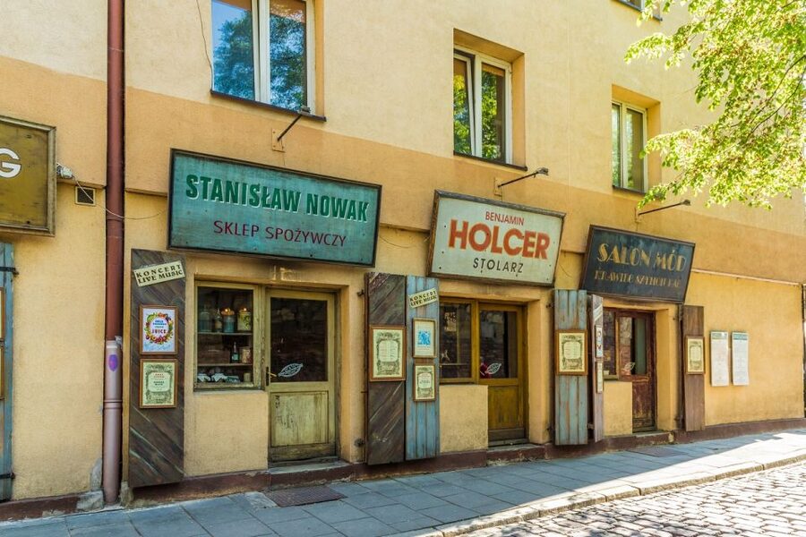 Krakow: Kazimierz Jewish Quarter Guided Walking Tour - What the 90-minute length really means