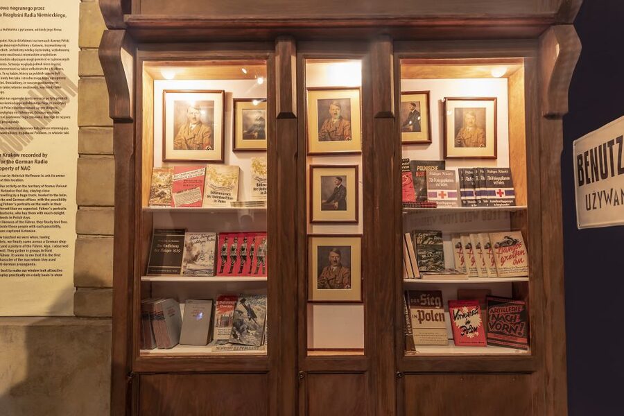 Krakow: Kazimierz, Schindler's Factory, & Ghetto Guided Tour - From Jewish Kazimierz to Schindler’s Enamel Factory