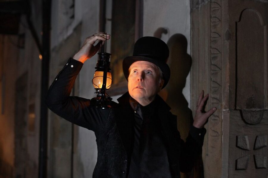 Krakow: Legends and Tales of Old Town Walking Tour - Hidden corners and the beauty of Kraków at night