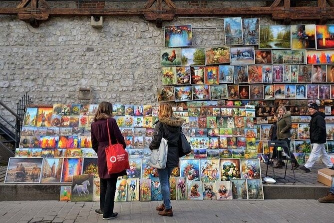 Krakow Morning Walking Tour with Traditional Polish Breakfast - Why an early Krakow start changes the experience