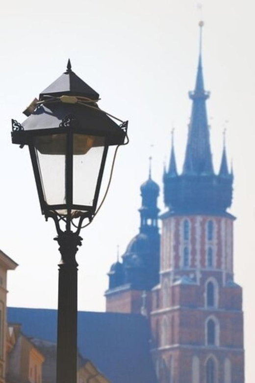 Krakow : Must-See Walking Tour With A Guide - Starting on Grodzka Street at Grodzka 21