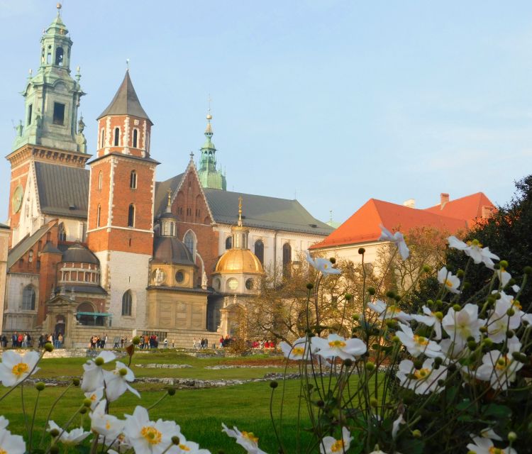 Krakow Old Town and Jewish Quarter in one guided walk - Starting at the Grunwald Monument